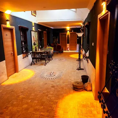 Elite Center Hotel 3*