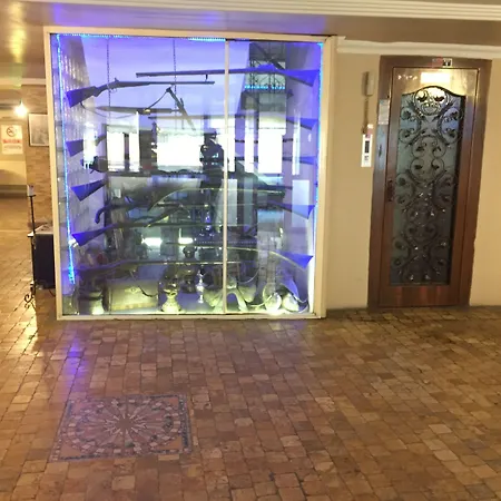 Elite Center Hotel