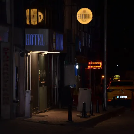 Elite Center Hotel 3*