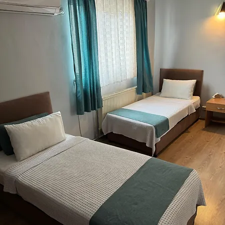 Elite Center Hotel 3*